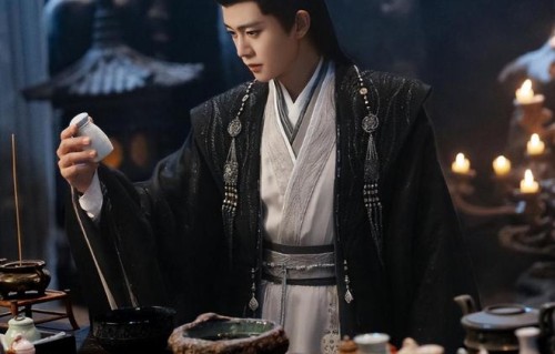 剧集角色排名：贺思慕继续登顶，露芜衣位列第二，陆千乔排第四！