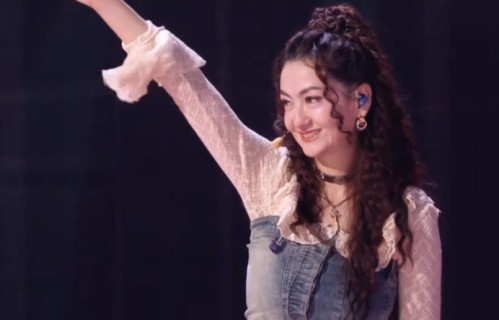 者来女遗憾退场《乘风2026》谢娜邀请其当演唱会嘉宾，在等者来女微信验证