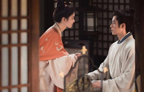 6.3号：莫离定档6月9日，白鹿丞磊先婚后谋，预约量狂飙394万！