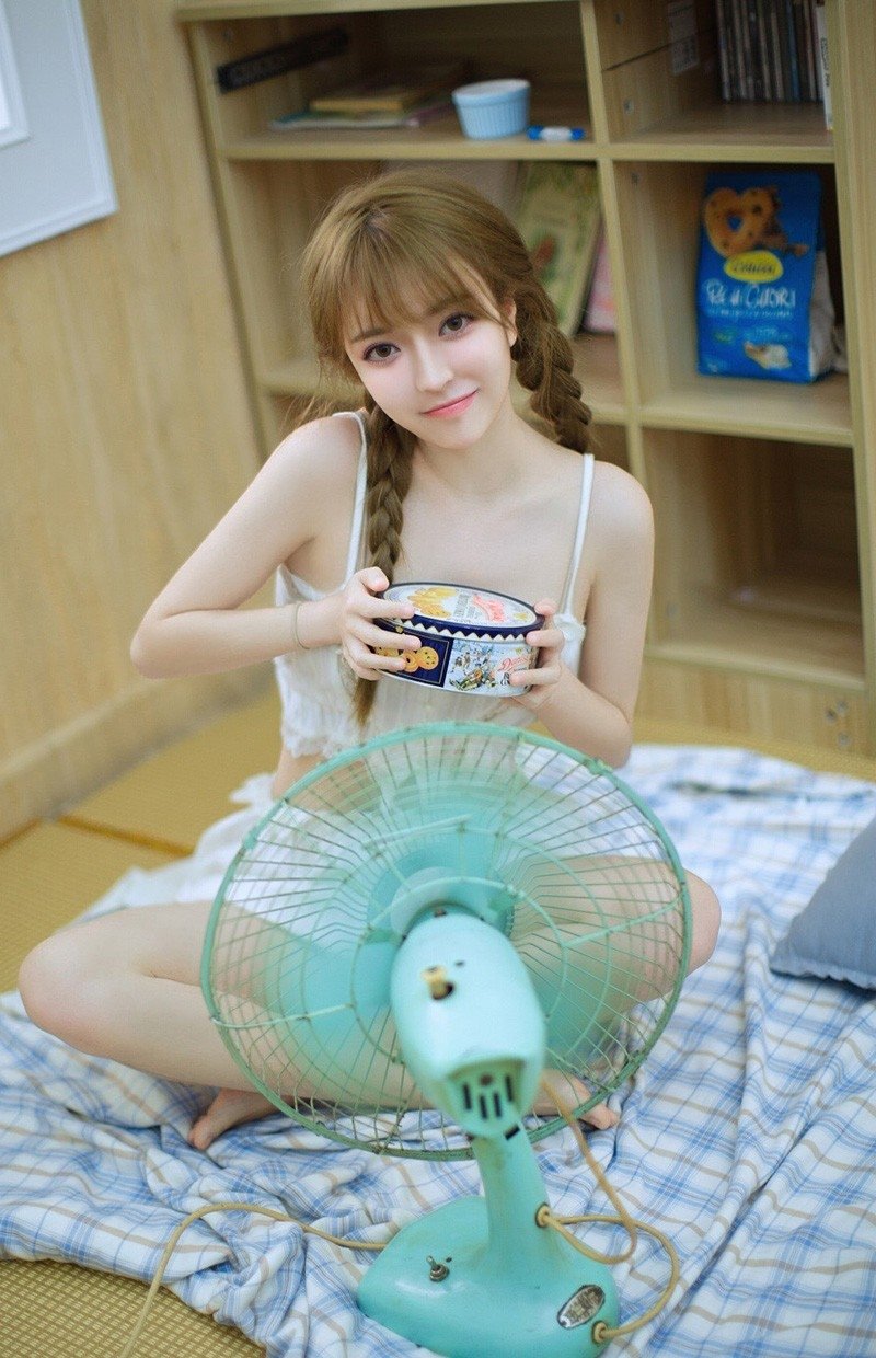 郭晋安带儿子游澳门，18岁儿子长发及肩高过父亲，父子住总统套房|欧倩怡|郭令山|离婚|亲子