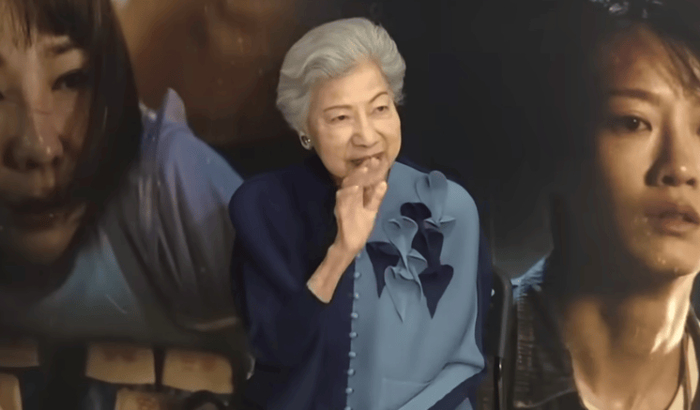 罗兰现场视频截图。
