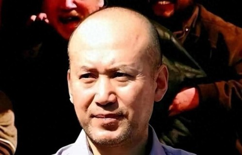 原来郭达老婆是她，怪不得丈夫火遍全国，真是娶一个贤妻旺三代