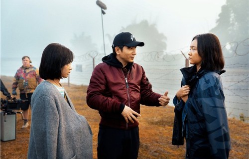 赵丽颖辛芷蕾新片《乔妍的心事》杀青 2024年上映_娱乐频道_中国青年网